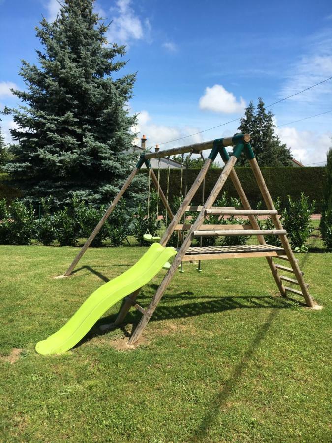 Gite De Roches Hibou Seigy Екстериор снимка